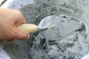 How Long Does Cement Take to Dry?